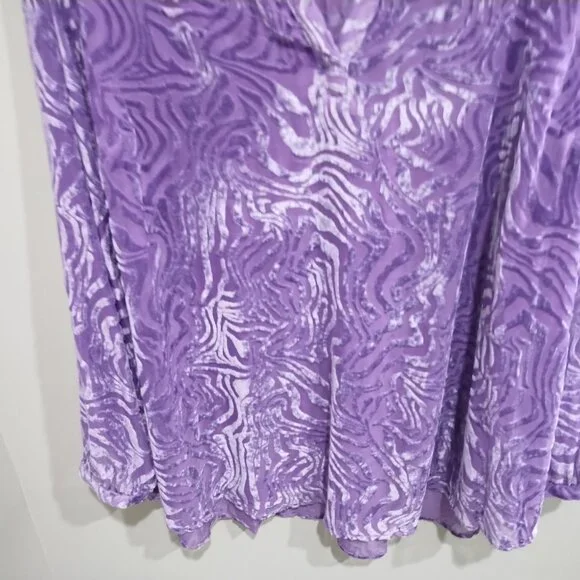 Torrid Velvet Burnout Pullover Long Sleeve Blouse - Picture 7 of 12